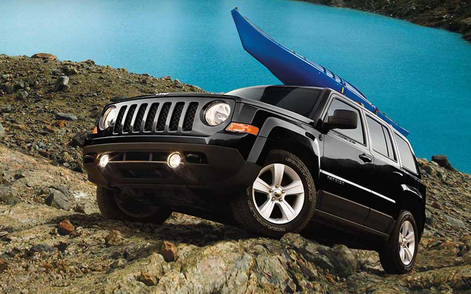 2016 Jeep Patriot Black Exterior Rock